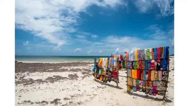 GK Palms Resort Find unique souvenirs in Watamu